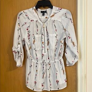 J for Justify White Floral Blouse with Drawstring